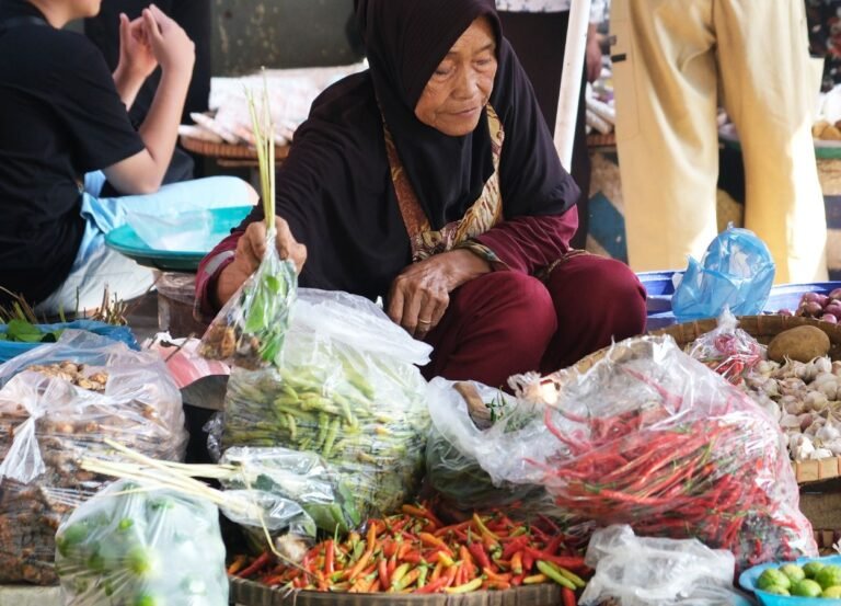 Operasi Pasar Bulog Dinilai Redam Risiko Inflasi Pangan